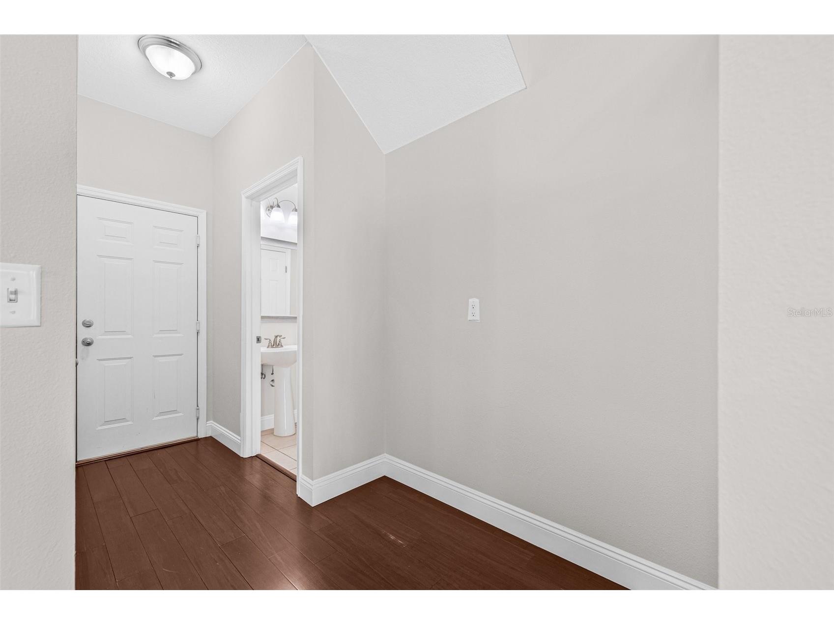 5176 6th Street N Saint Petersburg FL 33703 TB8476777 image19