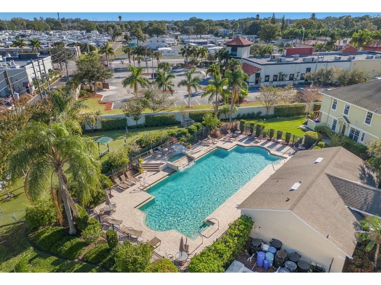 5176 6th Street N Saint Petersburg FL 33703 TB8476777 image3