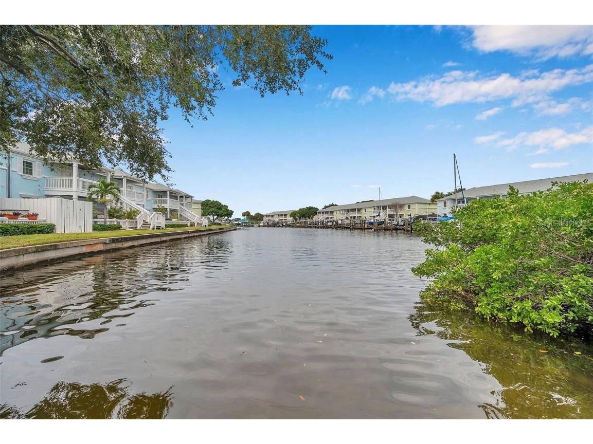 5176 Salmon Drive SE #A Saint Petersburg FL 33705 TB8452846 image18