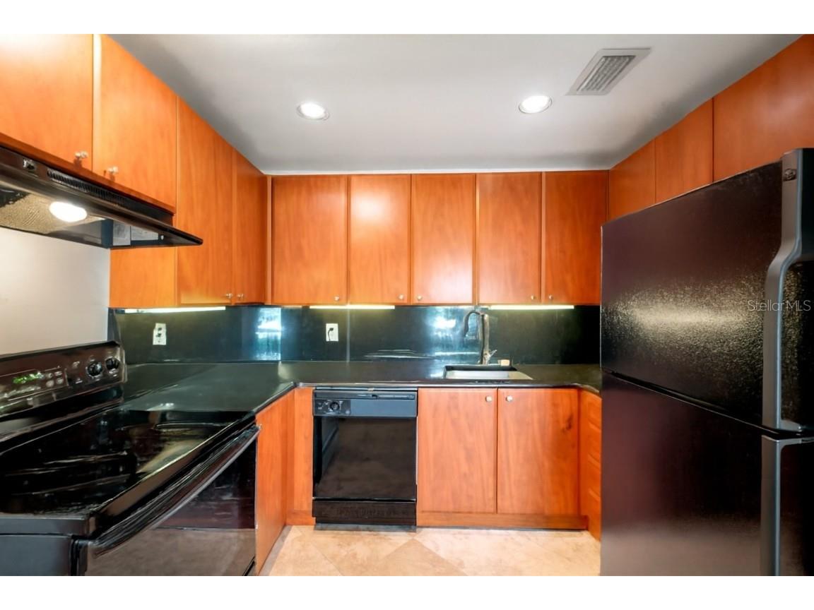 5176 Salmon Drive SE #A Saint Petersburg FL 33705 TB8452846 image30