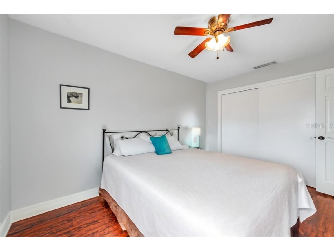 5176 Salmon Drive SE #A Saint Petersburg FL 33705 TB8452846 image6