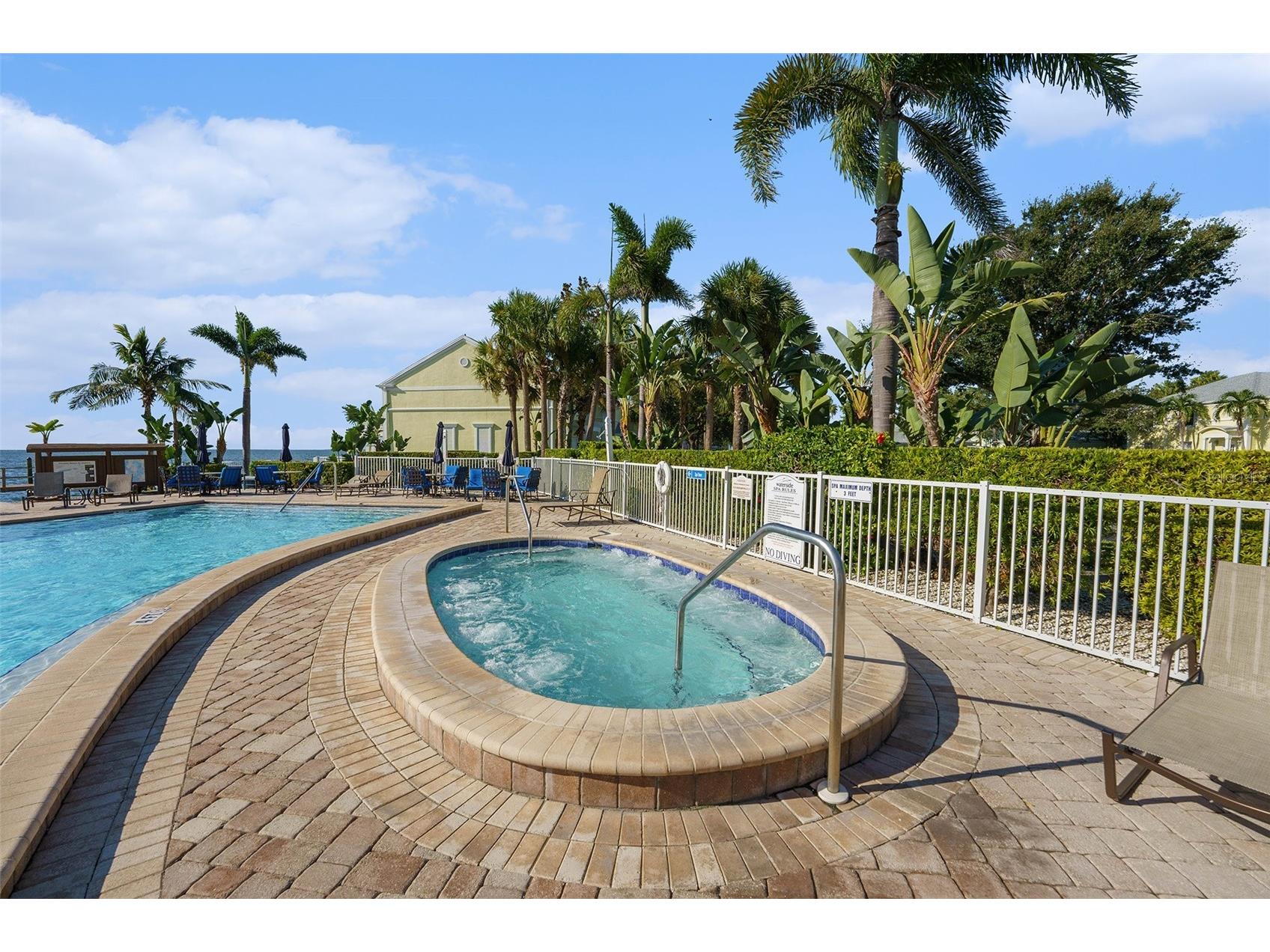 5176 Salmon Drive SE #A Saint Petersburg FL 33705 TB8520260 image15