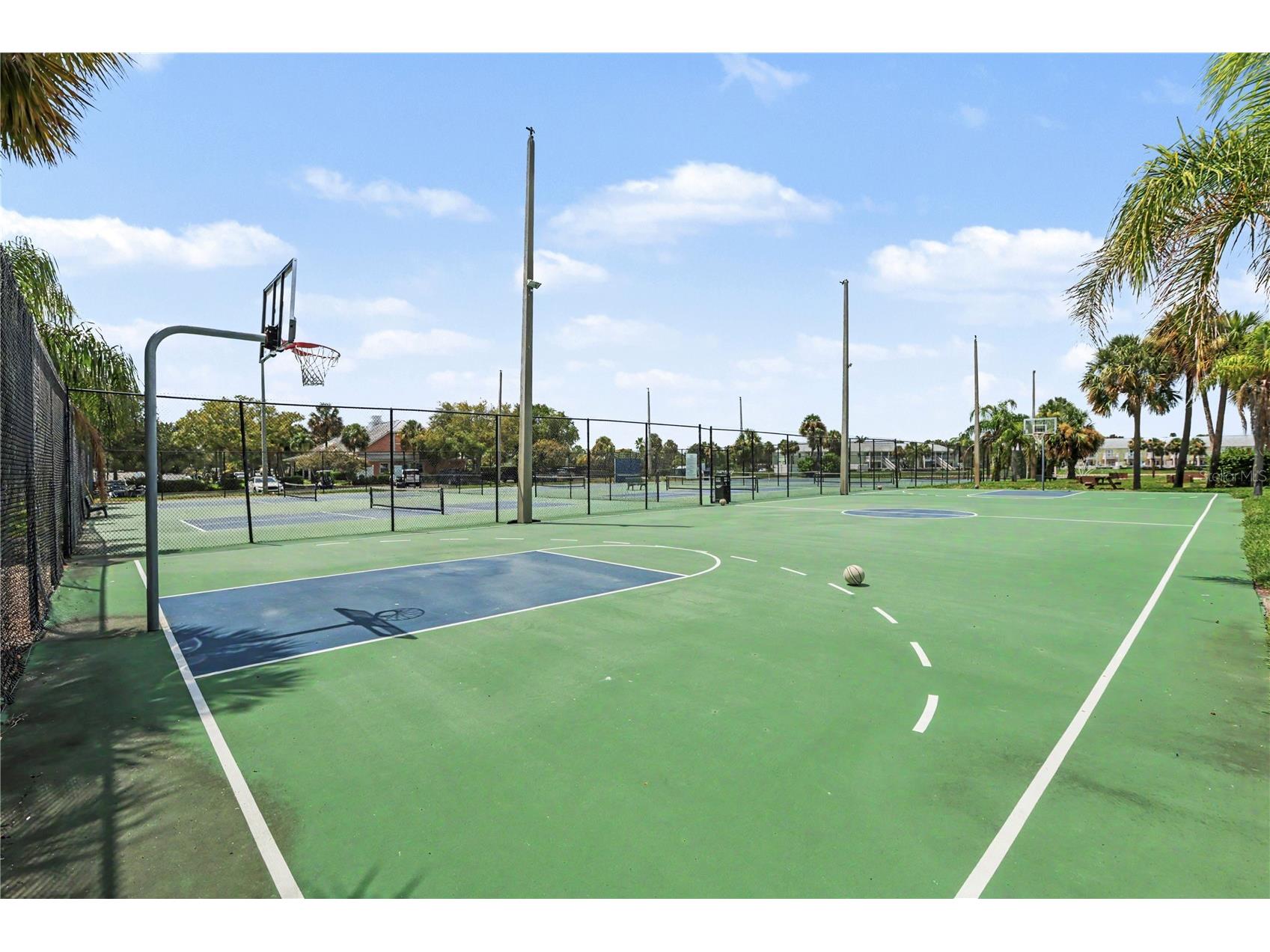 5176 Salmon Drive SE #A Saint Petersburg FL 33705 TB8520260 image16