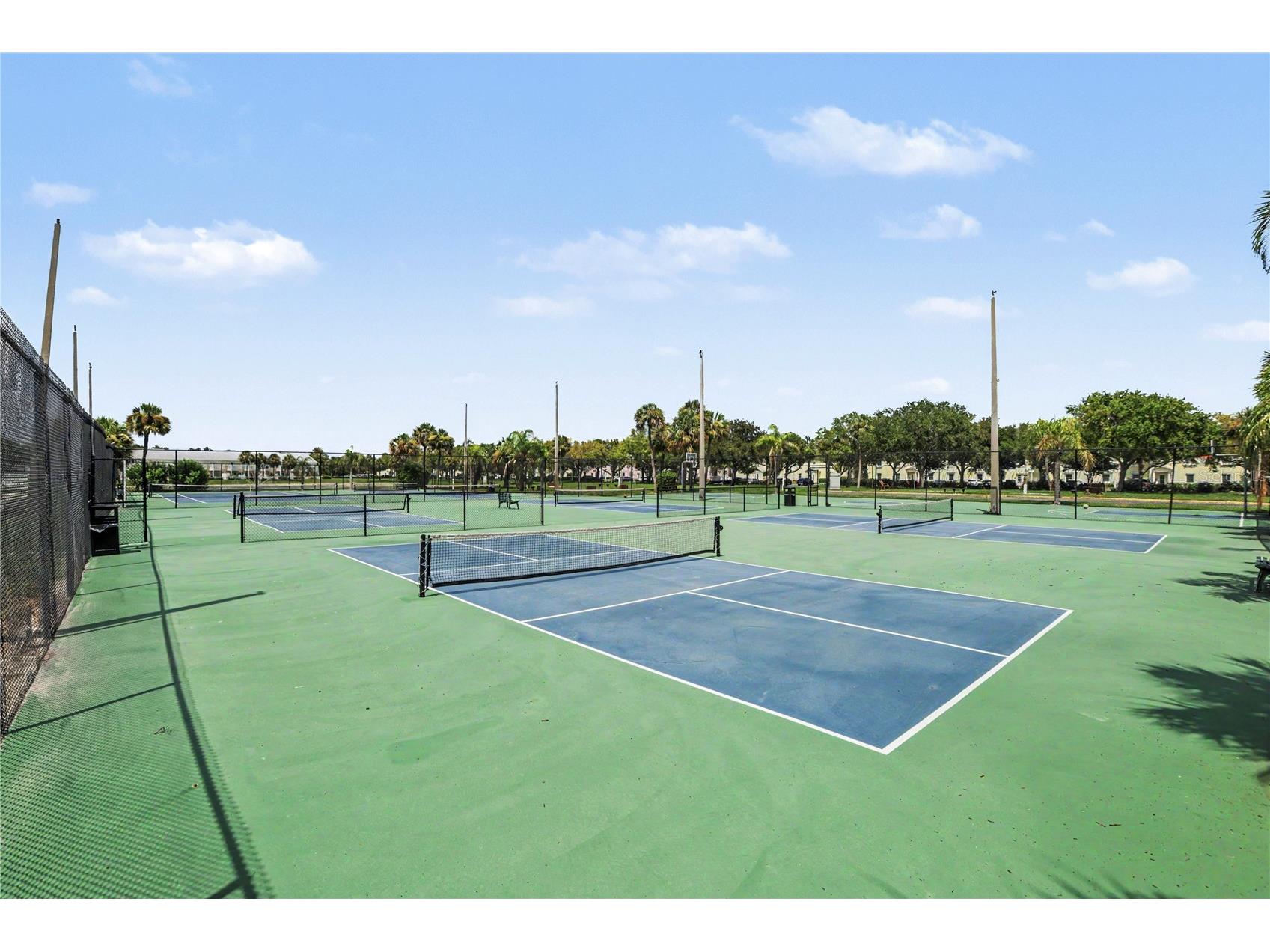5176 Salmon Drive SE #A Saint Petersburg FL 33705 TB8520260 image18