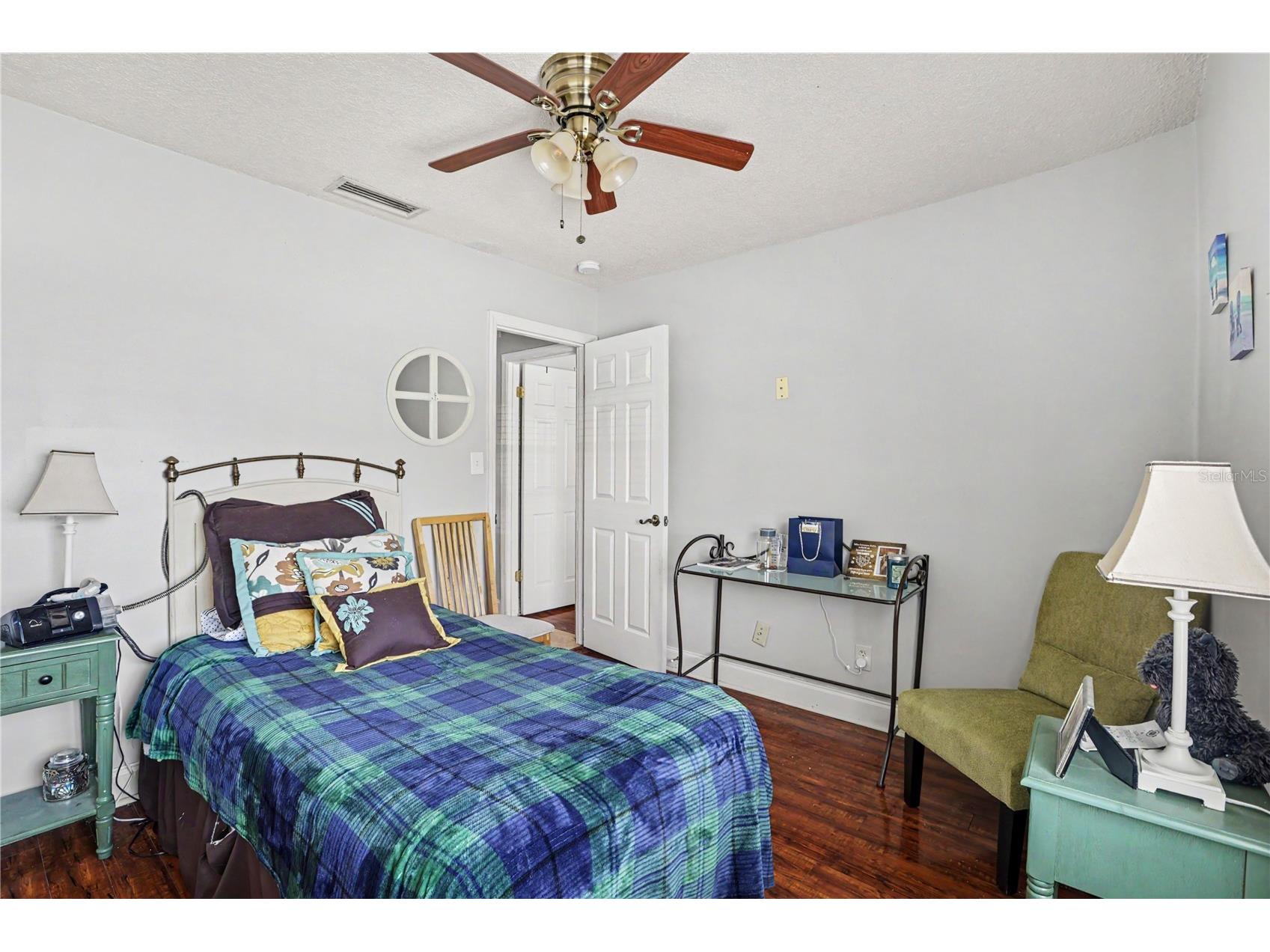 5176 Salmon Drive SE #A Saint Petersburg FL 33705 TB8520260 image8