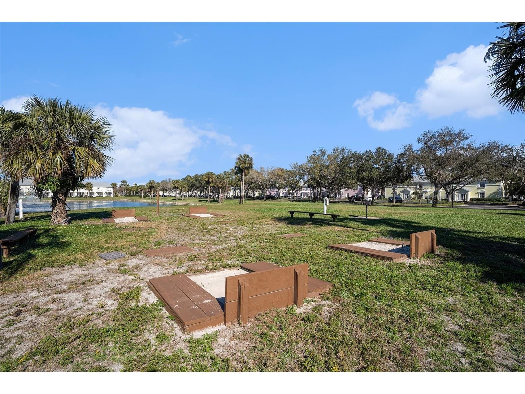 5176 Salmon Drive SE #D Saint Petersburg FL 33705 TB8466080 image18