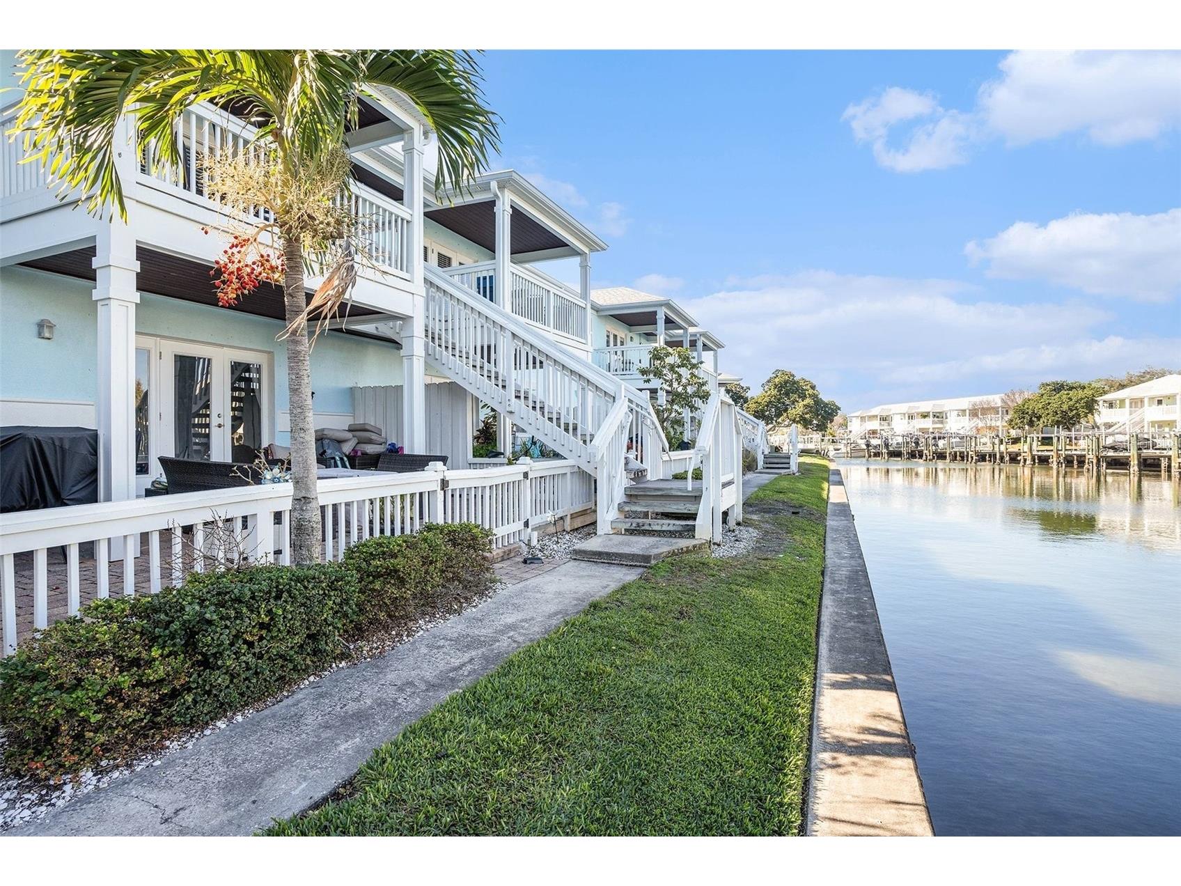 5176 Salmon Drive SE #D Saint Petersburg FL 33705 TB8466080 image5