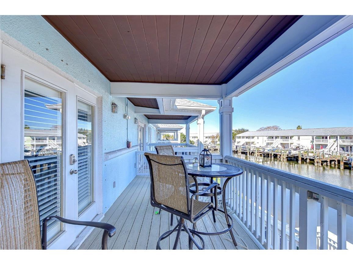 5176 SE Salmon Drive SE #D Saint Petersburg FL 33705 TB8335506 image2