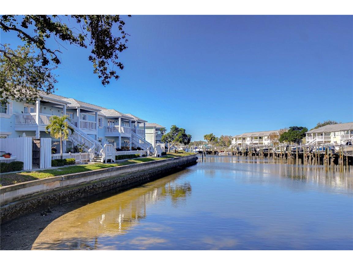 5176 SE Salmon Drive SE #D Saint Petersburg FL 33705 TB8335506 image21