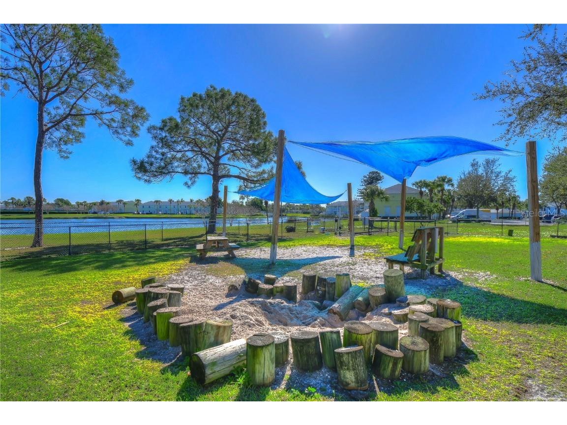 5176 SE Salmon Drive SE #D Saint Petersburg FL 33705 TB8335506 image68