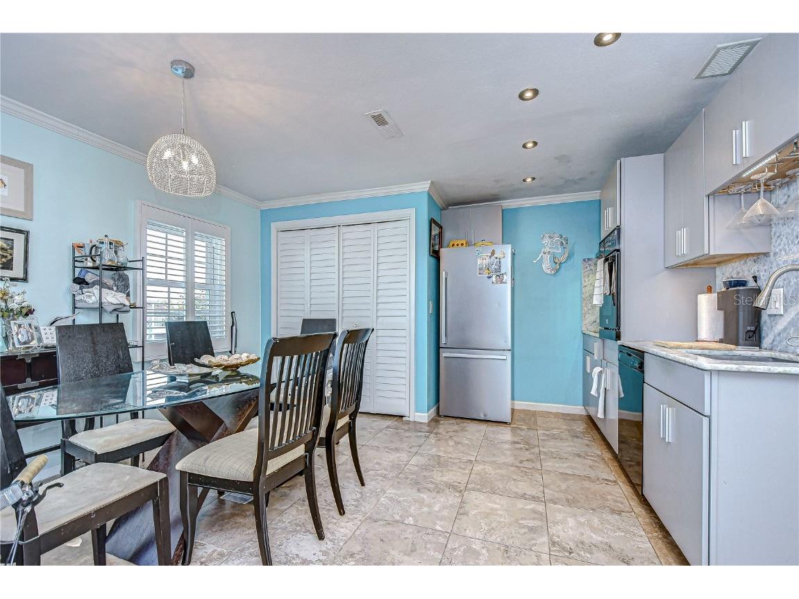 5176 SE Salmon Drive SE #D Saint Petersburg FL 33705 TB8335506 image7