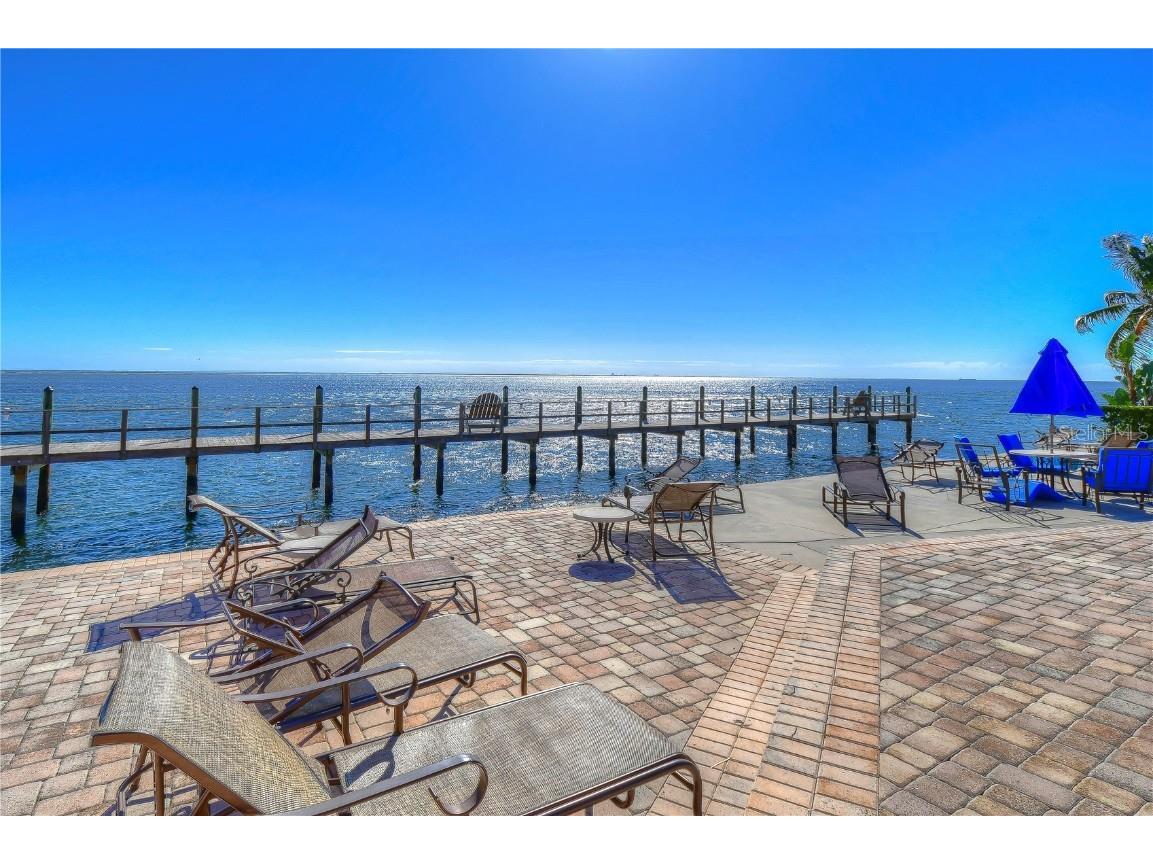 5176 SE Salmon Drive SE #D Saint Petersburg FL 33705 TB8335506 image72