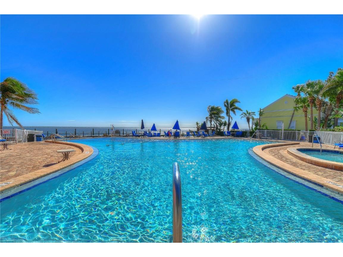 5176 SE Salmon Drive SE #D Saint Petersburg FL 33705 TB8335506 image74