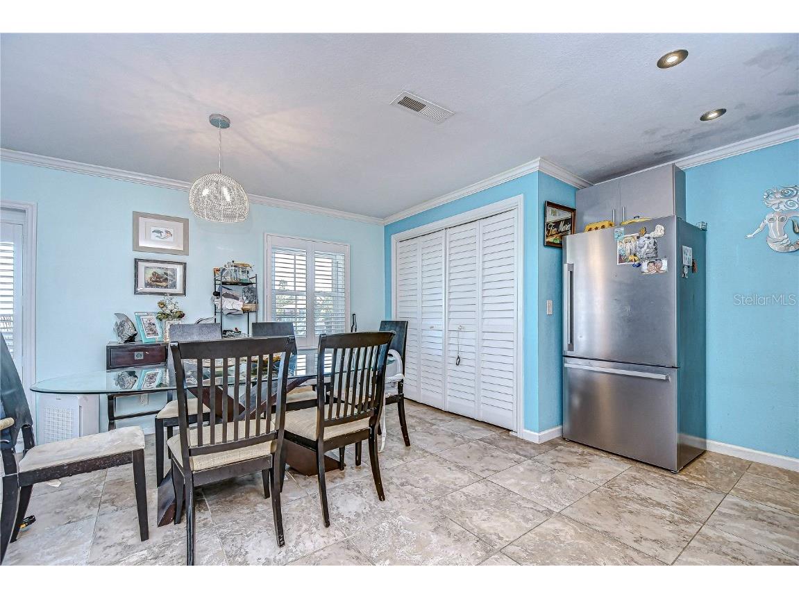 5176 SE Salmon Drive SE #D Saint Petersburg FL 33705 TB8335506 image8