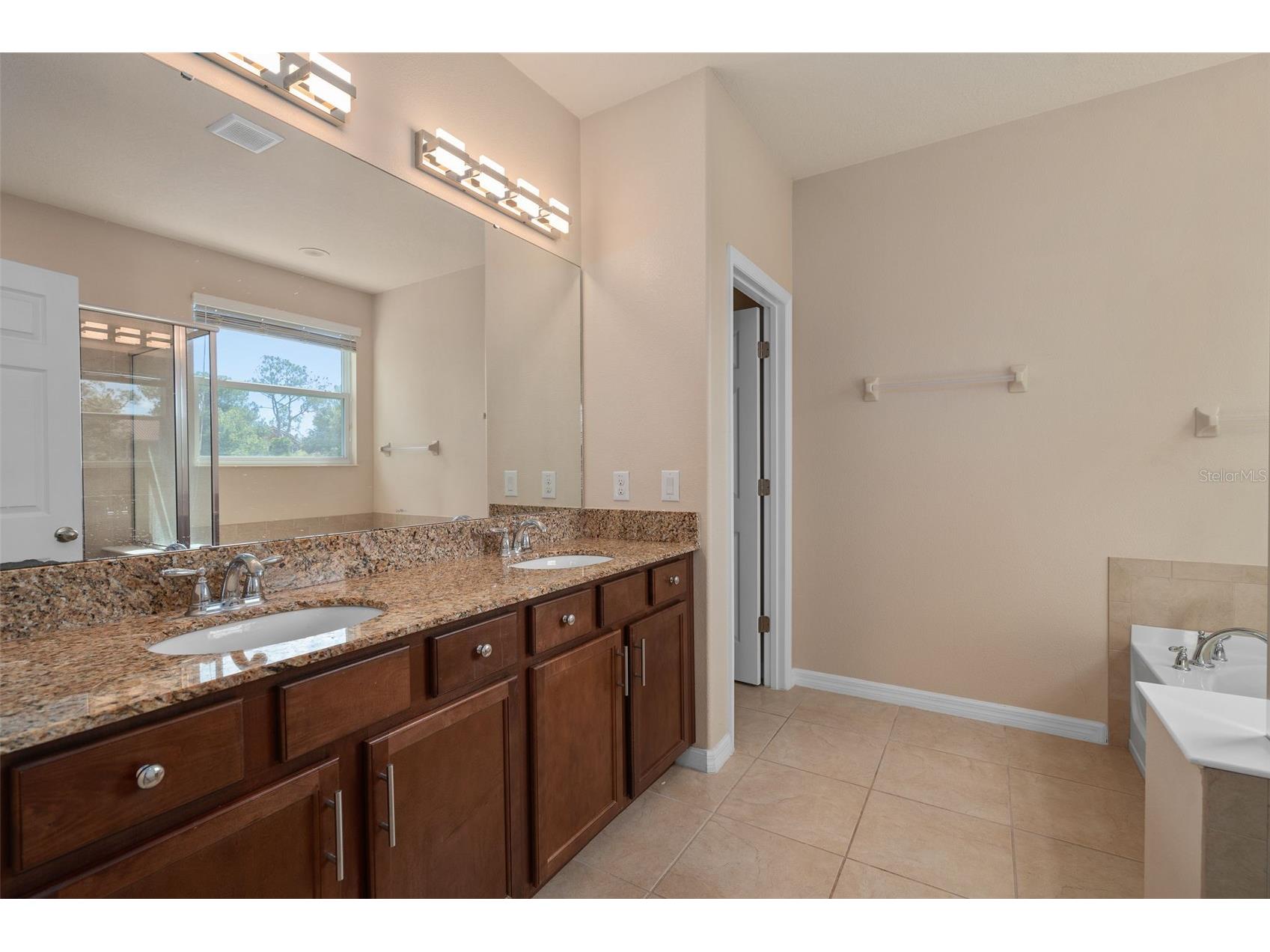 5177 Dove Tree Street Orlando FL 32811 O6412846 image23