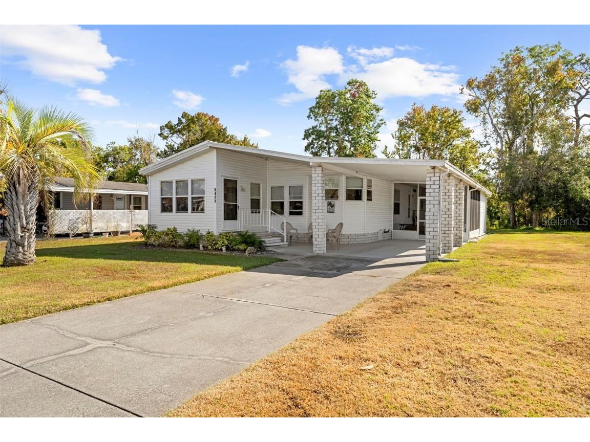 5177 Forest Glenn Drive Spring Hill FL 34607 W7880970 image1