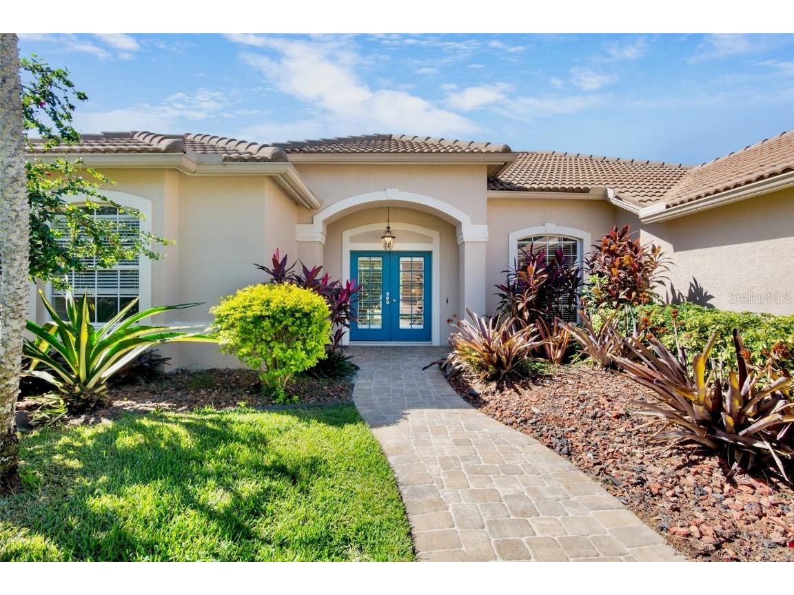 5178 Far Oak Circle Sarasota FL 34238 A4668325 image1