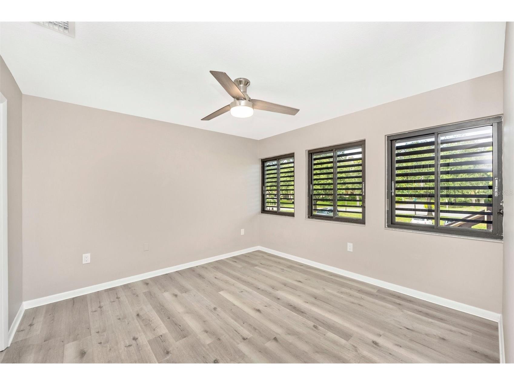 5178 Lake Village Drive #86 Sarasota FL 34235 A4699937 image12
