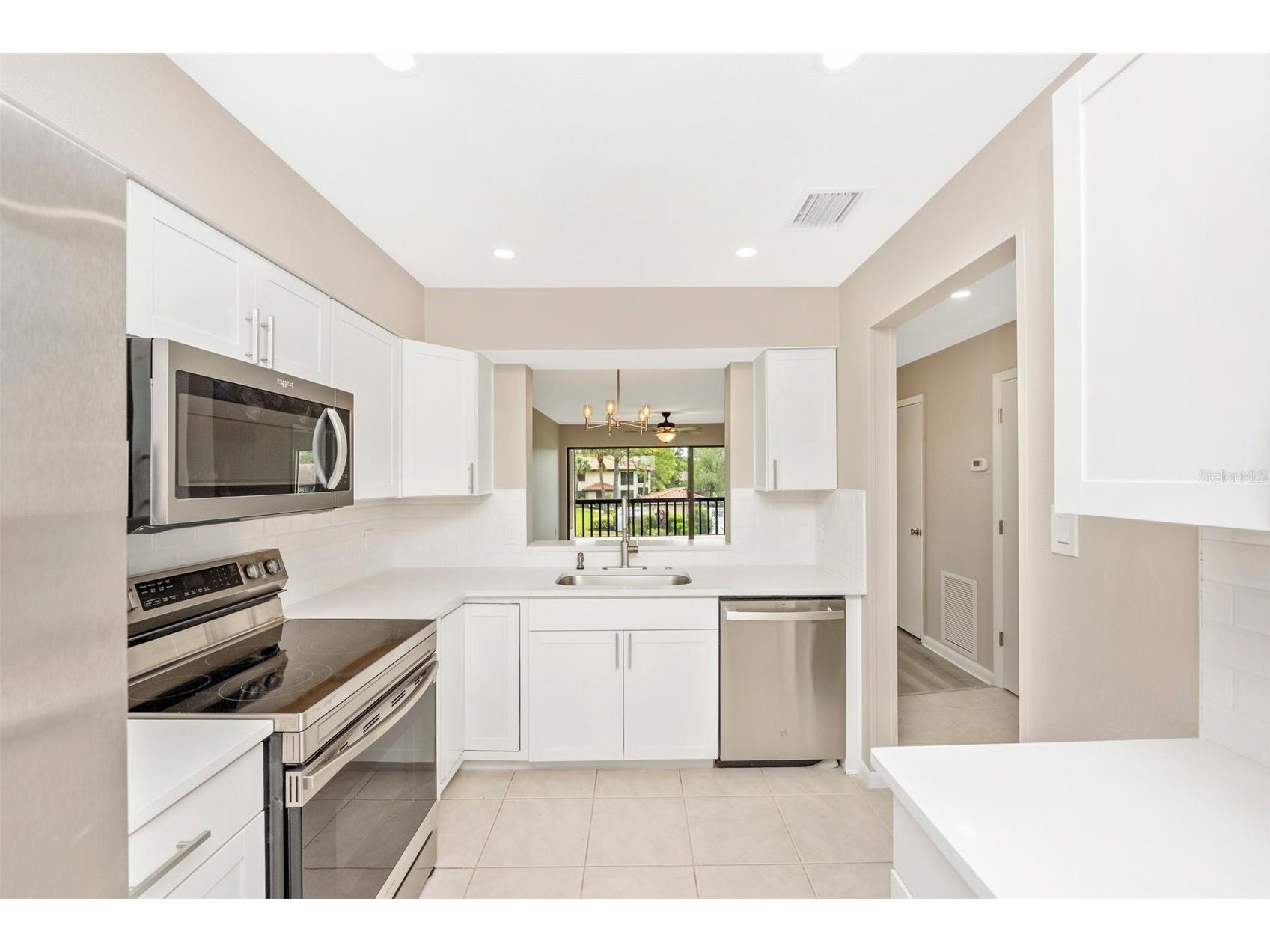 5178 Lake Village Drive #86 Sarasota FL 34235 A4699937 image22