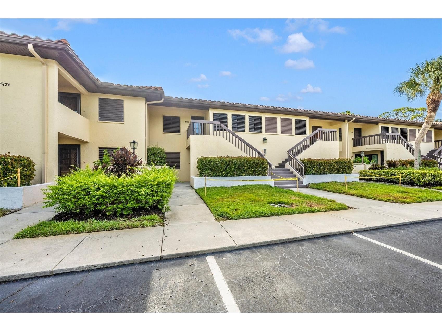5178 Lake Village Drive #86 Sarasota FL 34235 A4699937 image5