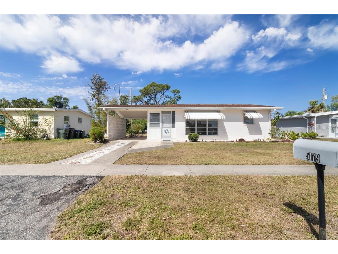5179 Grobe Street North Port FL 34287 C7507852 image1