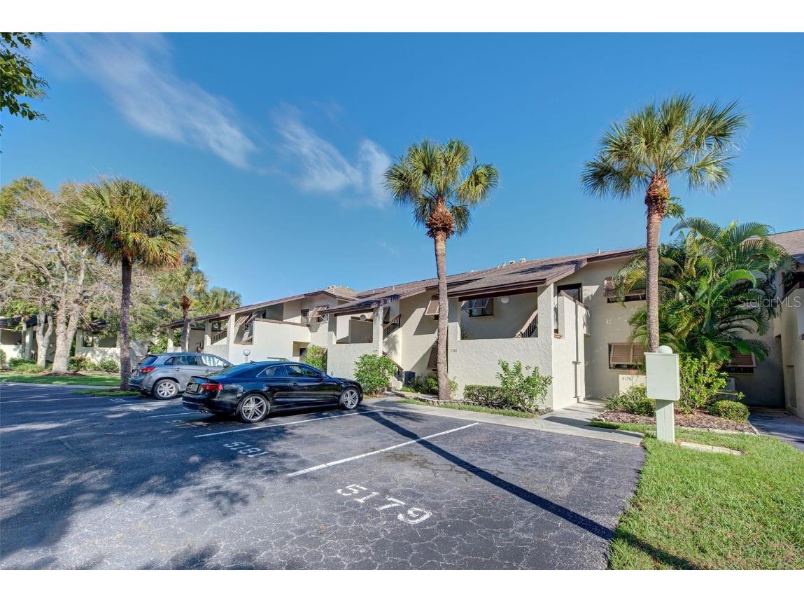 5179 Willow Links #27 Sarasota FL 34235 A4662355 image2
