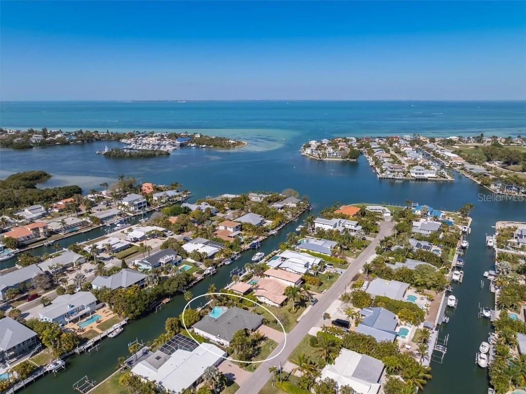 518 74th Street Holmes Beach FL 34217 T3533570 image1