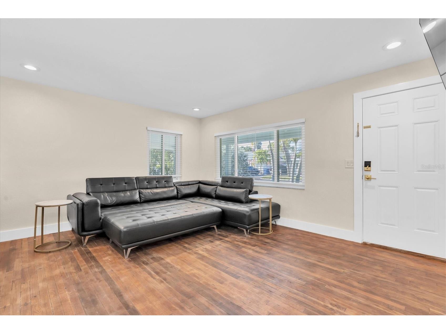 518 77th Avenue Saint Pete Beach FL 33706 TB8469260 image5
