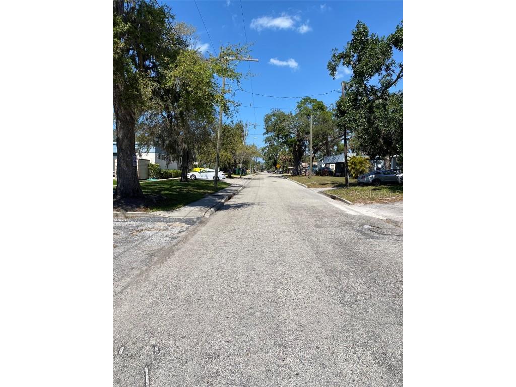518 7th Avenue W Palmetto FL 34221 A4642645 image3