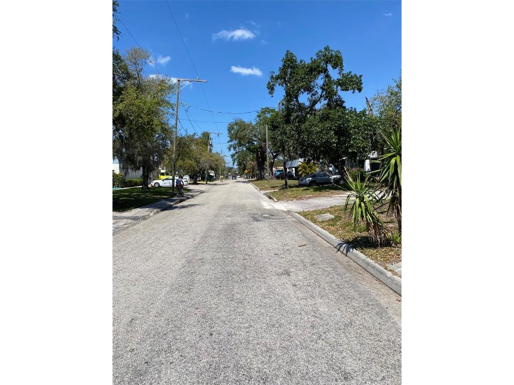 518 7th Avenue W Palmetto FL 34221 A4642645 image4