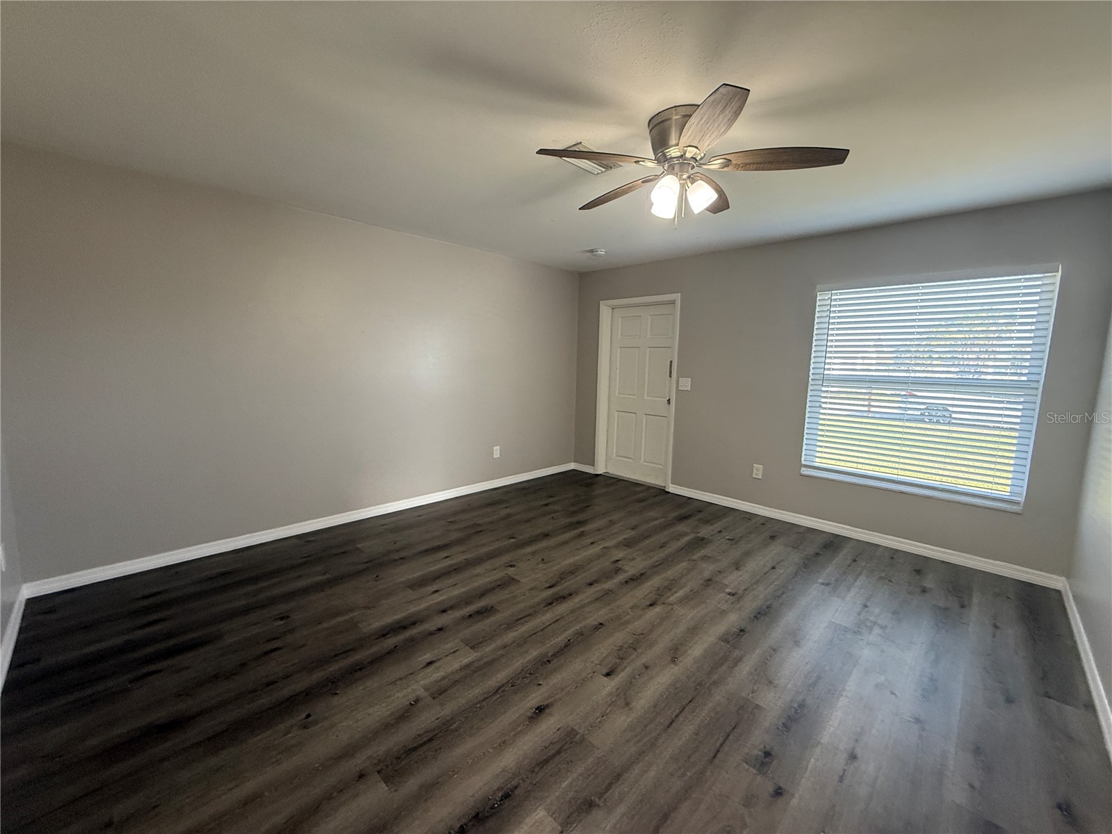 518 Briarwood Road Venice FL 34293 A4689114 image3