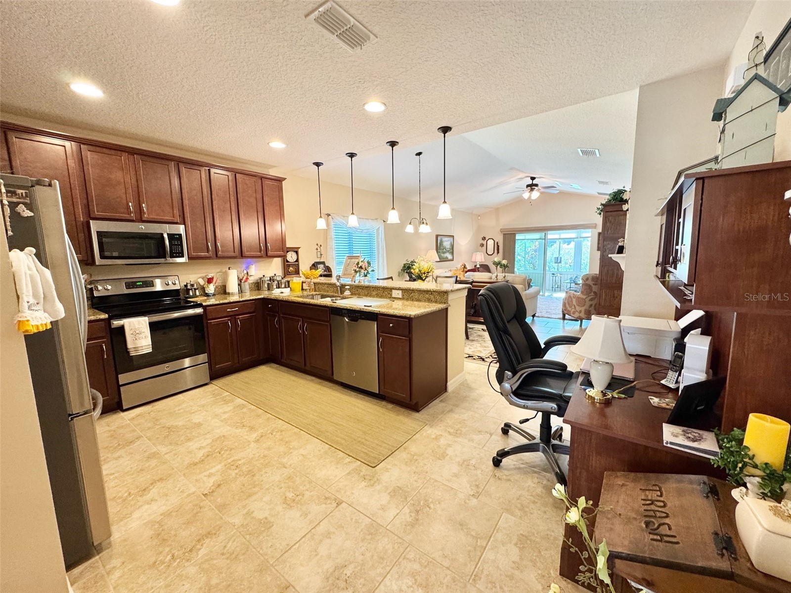 518 Cadiz Loop Davenport FL 33837 S5141431 image7