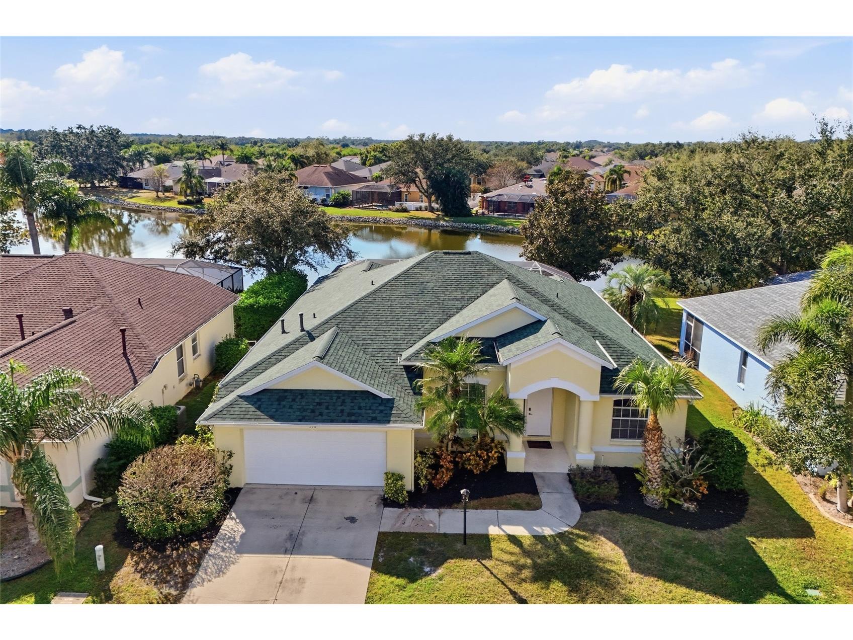 518 Country Lane Bradenton FL 34212 A4672987 image1