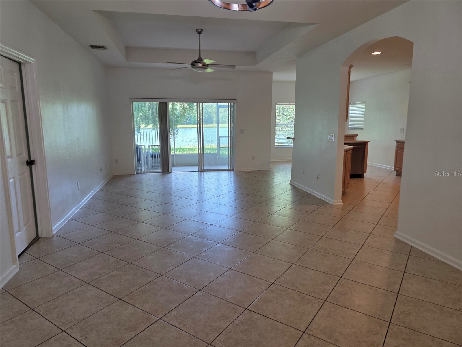 518 Fern Lake Drive Orlando FL 32825 O6422592 image2