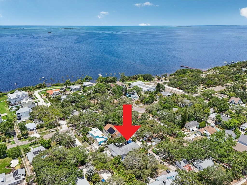 518 Maryland Avenue Crystal Beach FL 34681 U8247992 image1