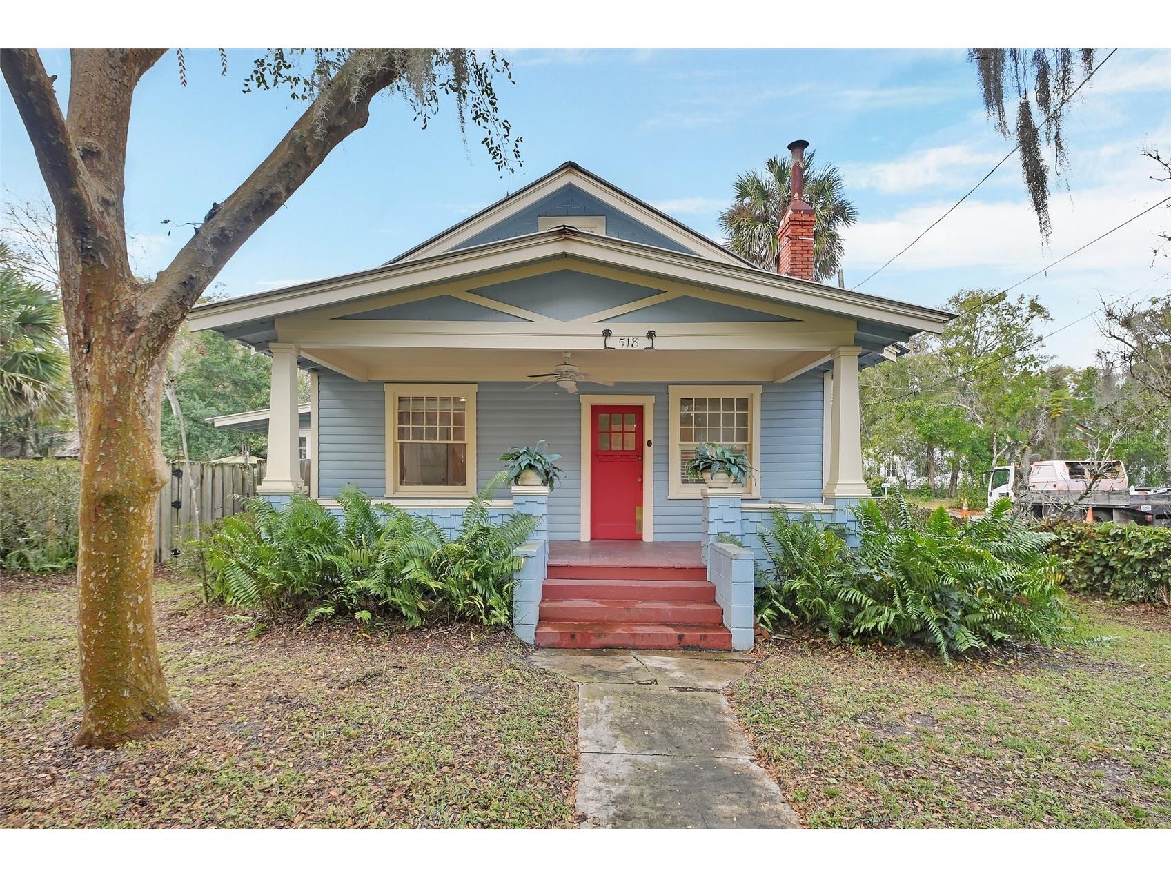 518 N Adelle Avenue Deland FL 32720 V4946739 image1