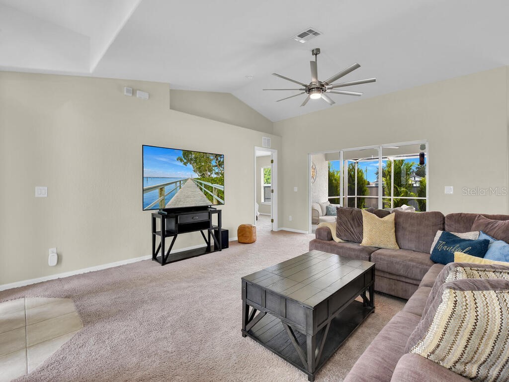 518 NW 11th Terrace Cape Coral FL 33993 C7514292 image6