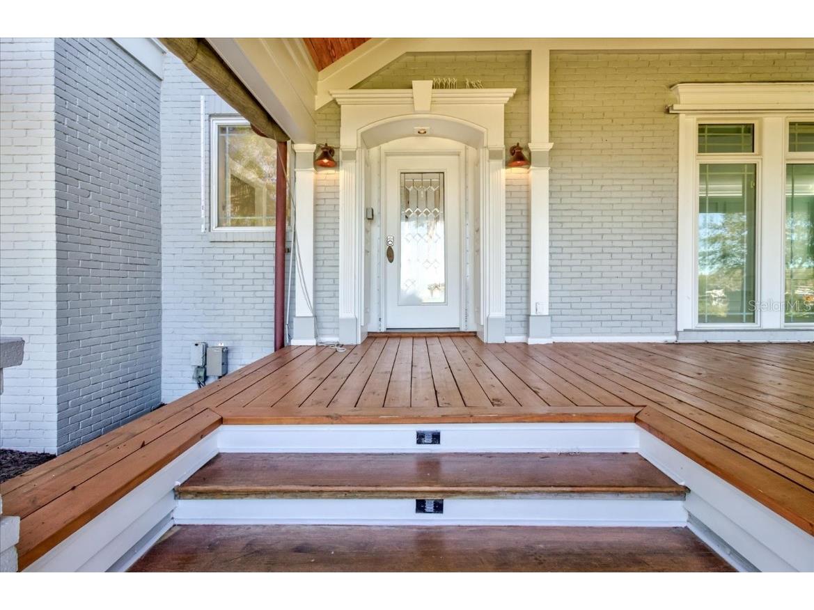 518 Riverside Drive Tarpon Springs FL 34689 TB8319572 image17