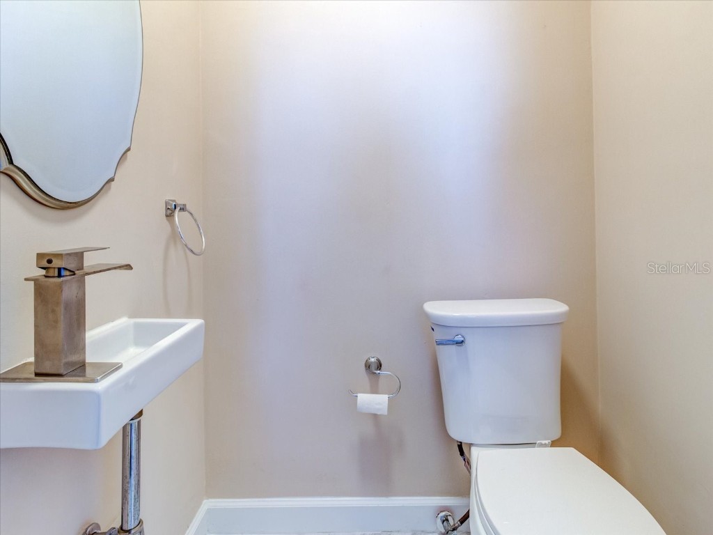 518 Riverside Drive Tarpon Springs FL 34689 TB8319572 image32