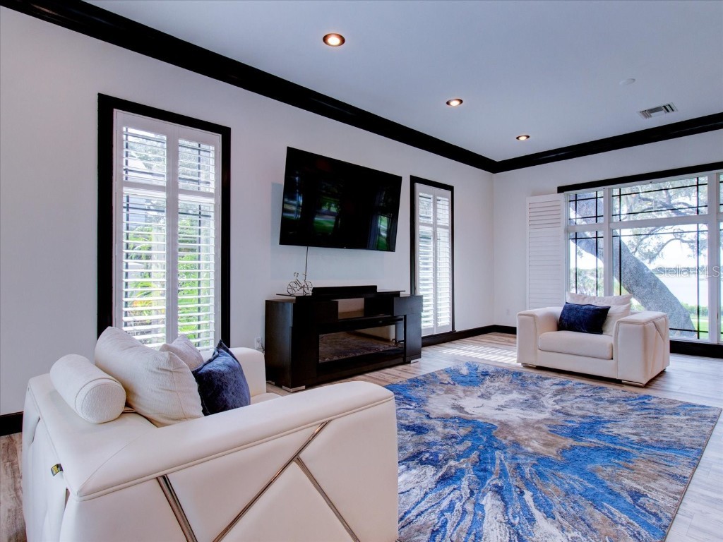 518 Riverside Drive Tarpon Springs FL 34689 TB8319572 image52