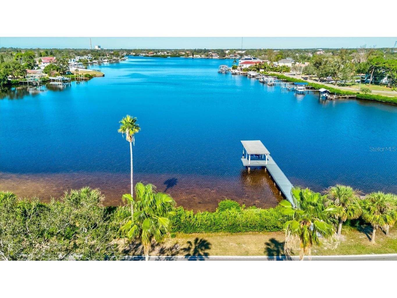 518 Riverside Drive Tarpon Springs FL 34689 TB8319572 image70