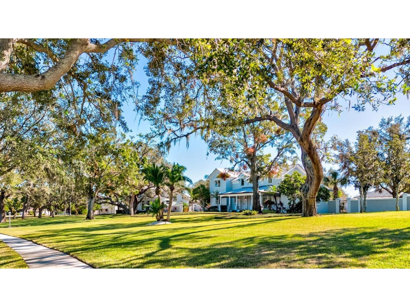 518 Riverside Drive Tarpon Springs FL 34689 TB8319572 image77