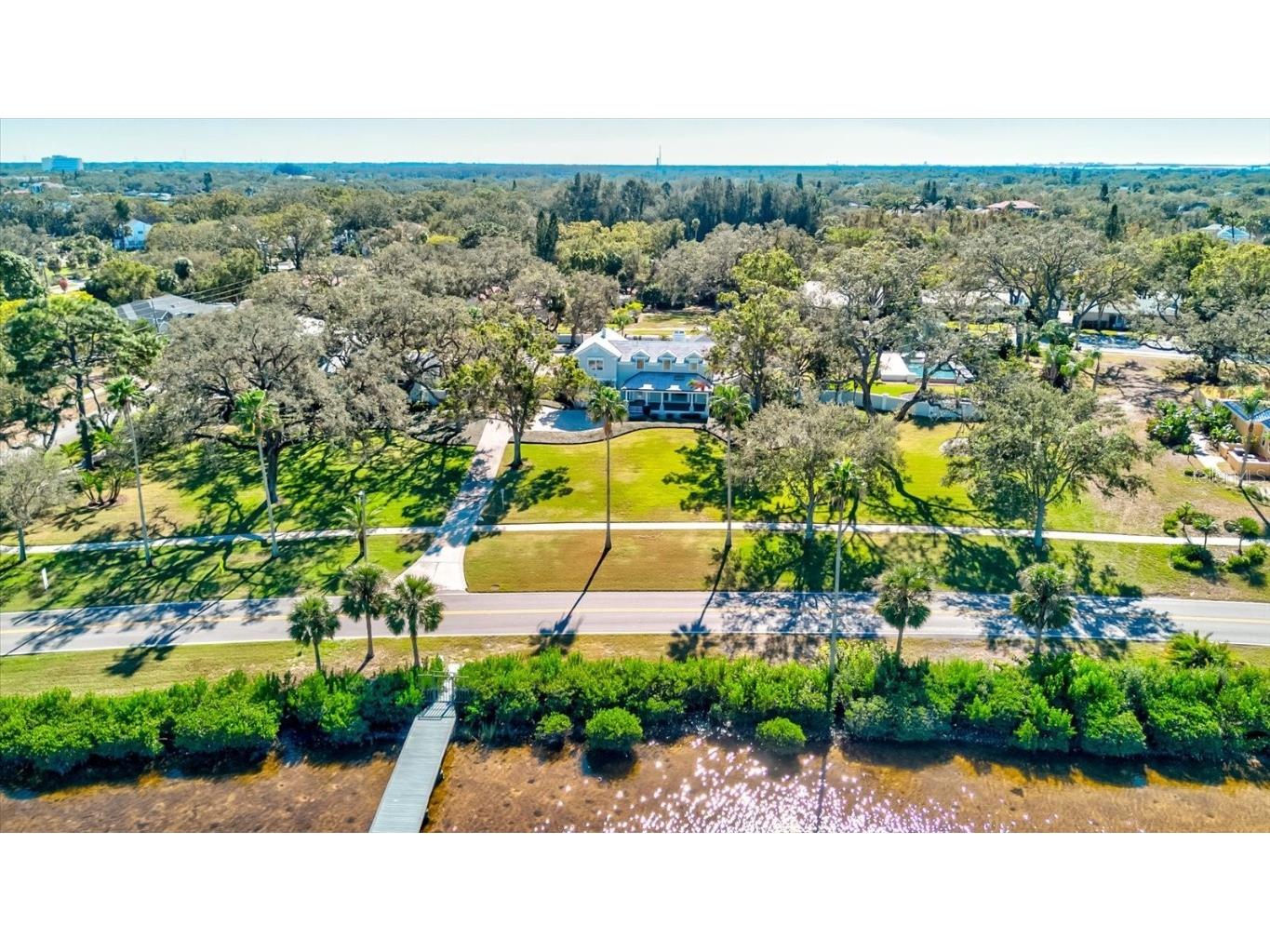 518 Riverside Drive Tarpon Springs FL 34689 TB8319572 image79