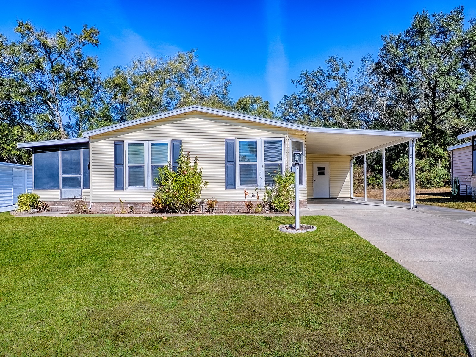 518 Saint Andrews Boulevard Lady Lake FL 32159 G5106347 image1