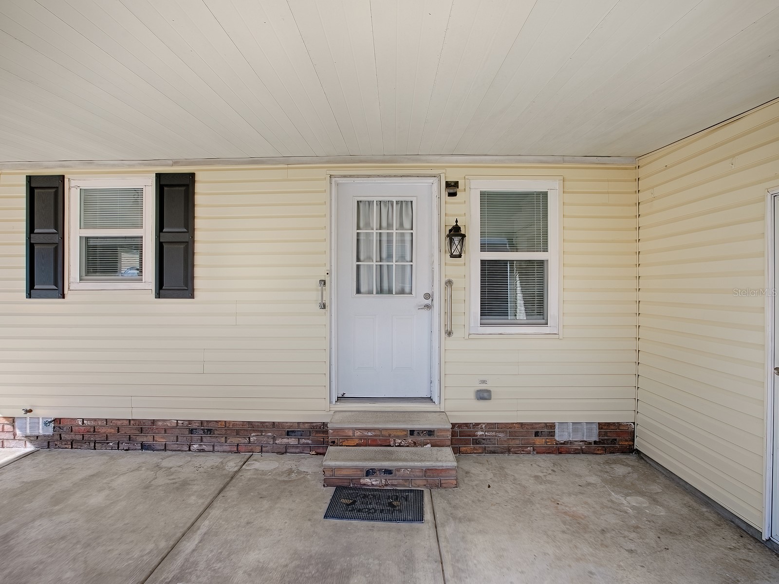 518 Saint Andrews Boulevard Lady Lake FL 32159 G5106347 image4