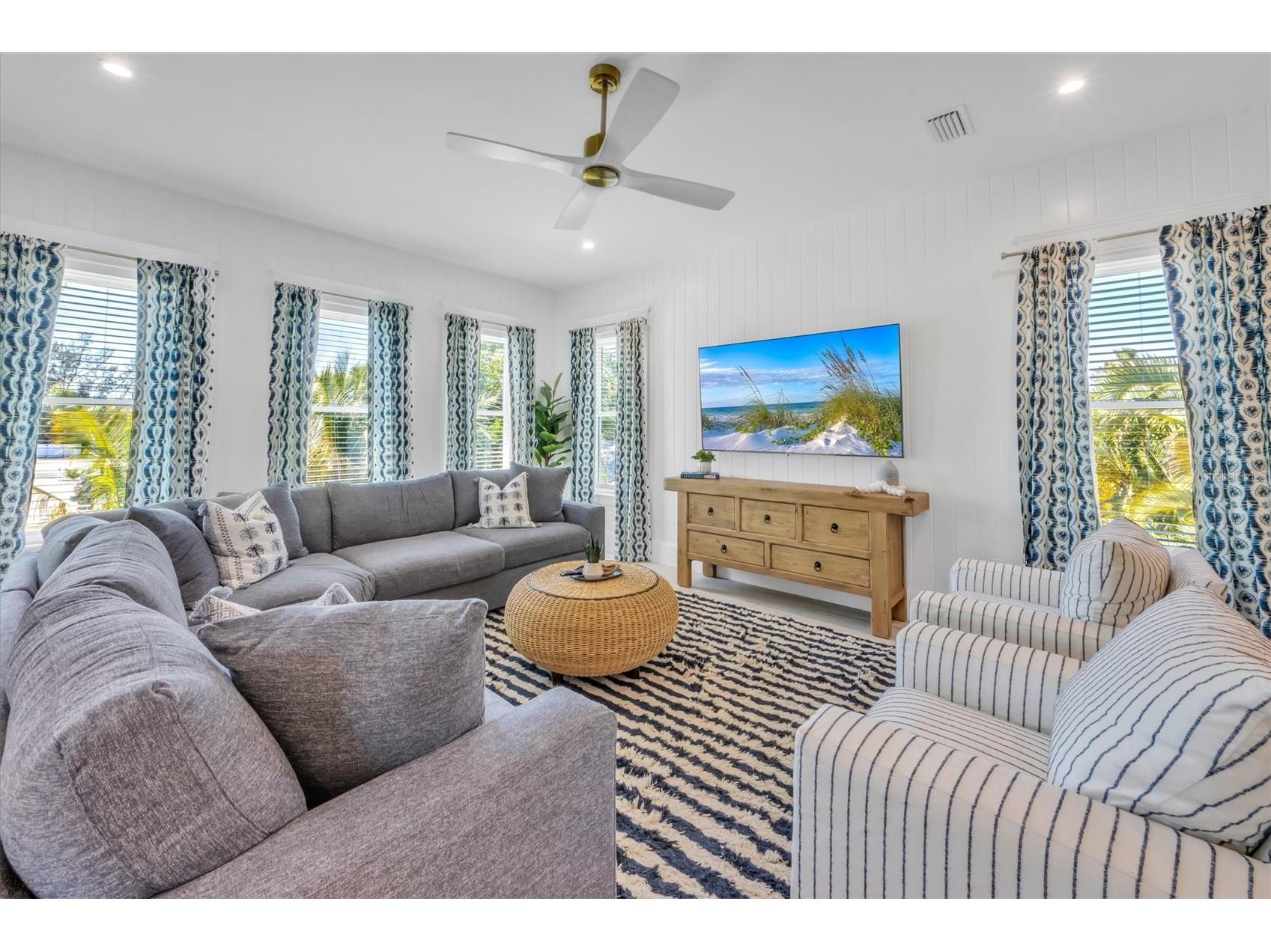 518 Spring Avenue Anna Maria FL 34216 A4685202 image13