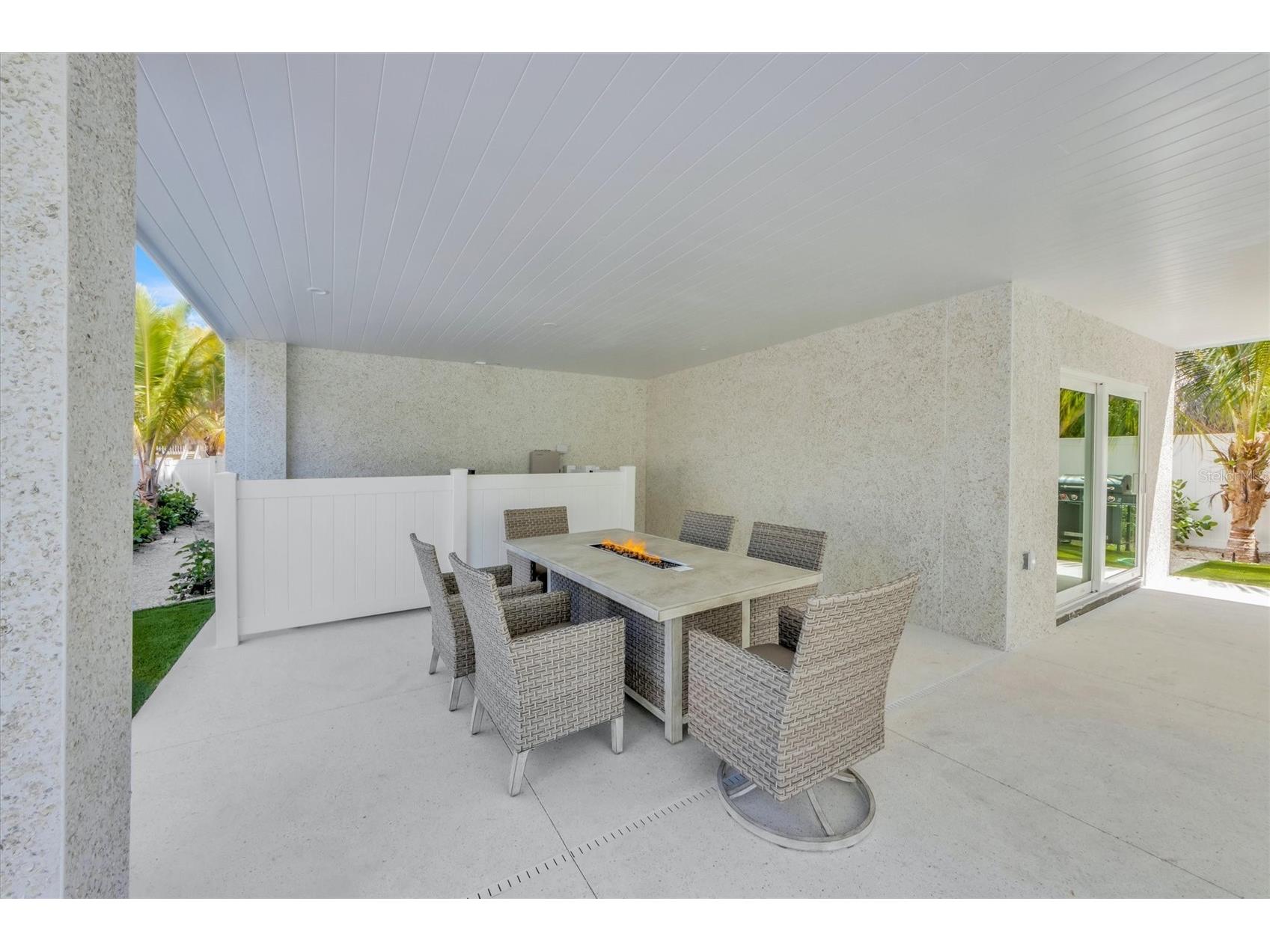 518 Spring Avenue Anna Maria FL 34216 A4685202 image41