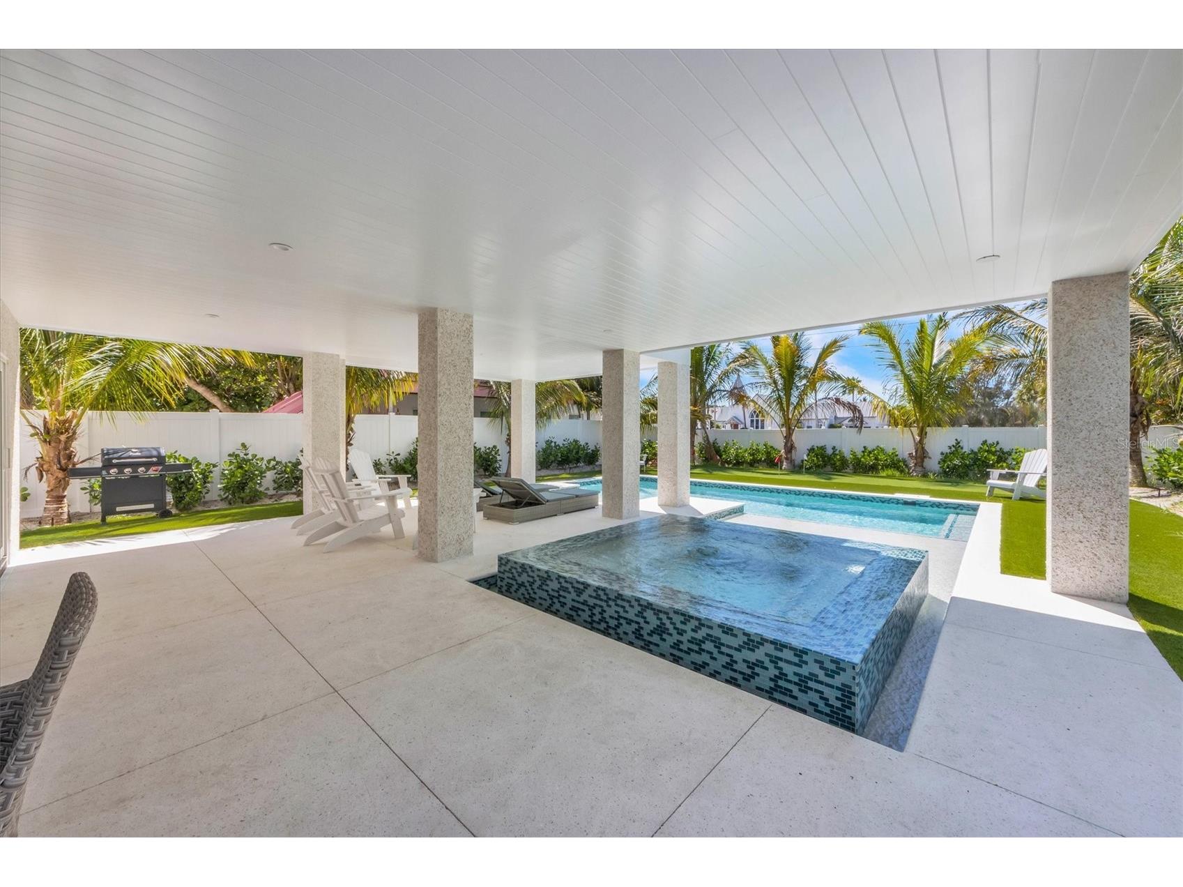 518 Spring Avenue Anna Maria FL 34216 A4685202 image45