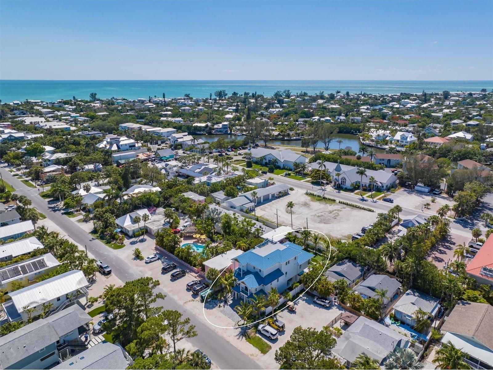 518 Spring Avenue Anna Maria FL 34216 A4685202 image58