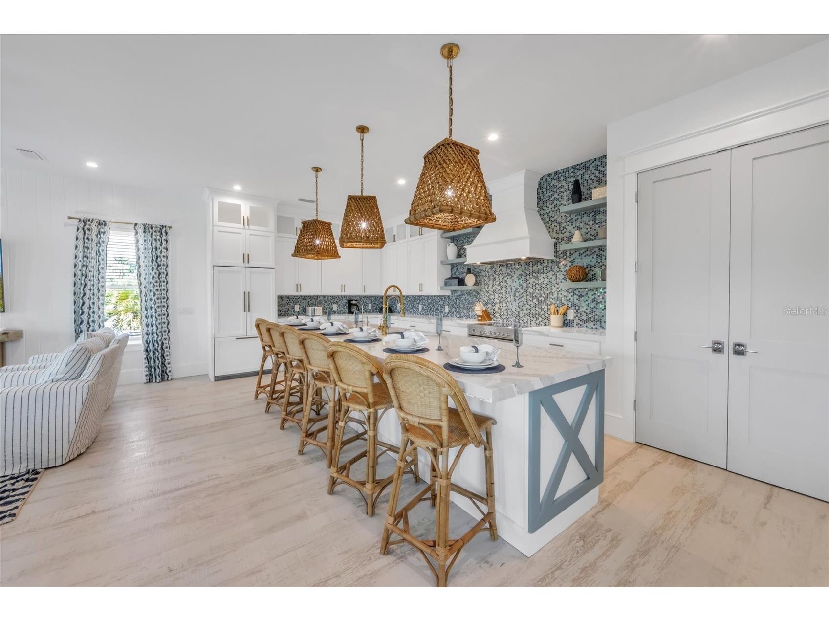 518 Spring Avenue Anna Maria FL 34216 A4685202 image6